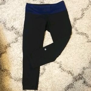 Lululemon blue and black ropped Leggings